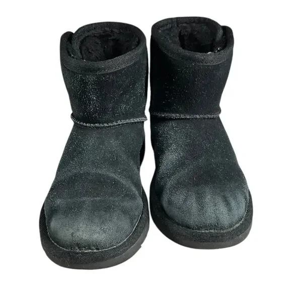 UGG Kids Classic Mini Button Boots Black Suede Size 12 Youth Winter/Fall Short - Picture 4 of 9